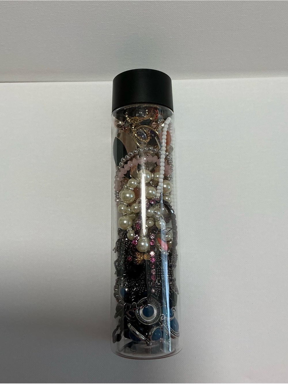 Clear Jewelry Tube Filled with 25 Mixed Costume Jewelry - Multicolor Items. - Picture 15 of 15